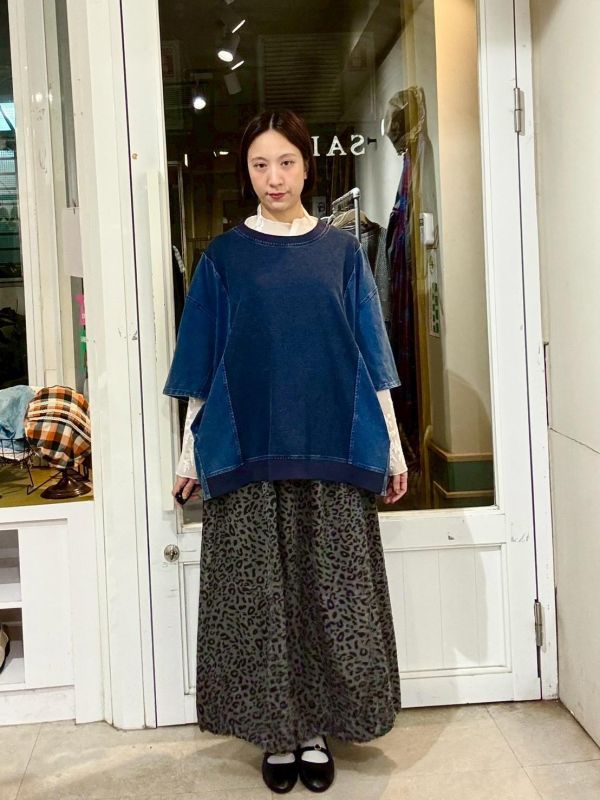 拼接牛仔布口袋上衣 