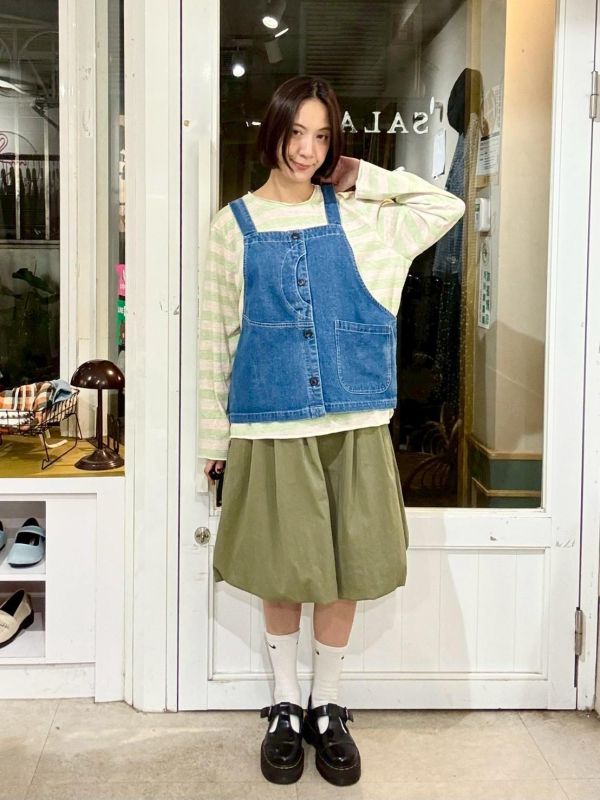 設計感白車線工裝牛仔背心 