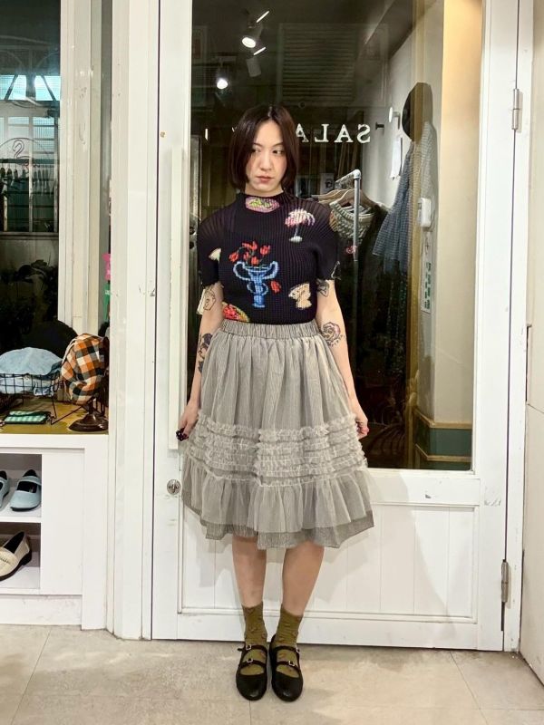 內層細格子外層蛋糕五分紗裙 