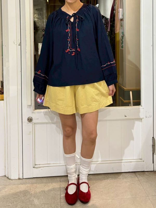 波希米亞刺繡綁帶長袖上衣 