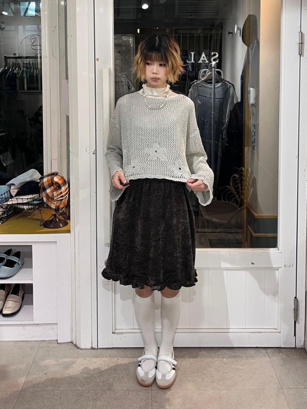 絲絨花邊五分裙 