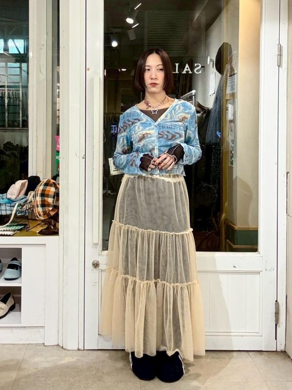 雲彩圖騰短版微透膚罩衫小外套 