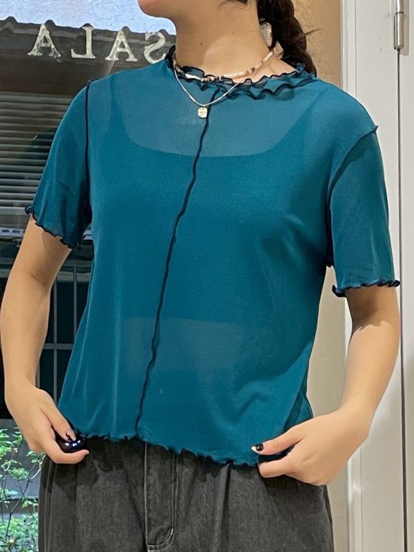 木耳捲邊撞色車線透膚短袖彈性上衣 