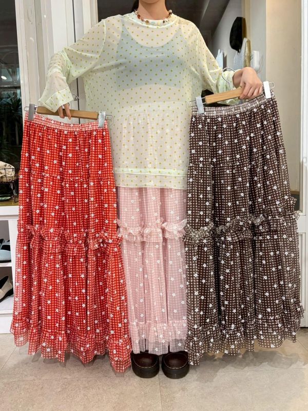 滿版小白花格子蛋糕紗裙 