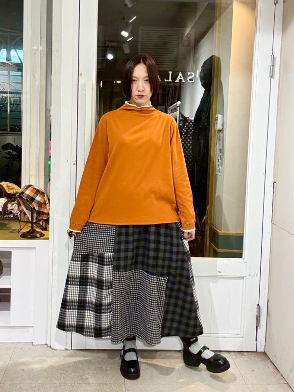 毛呢格紋拼接傘狀裙 