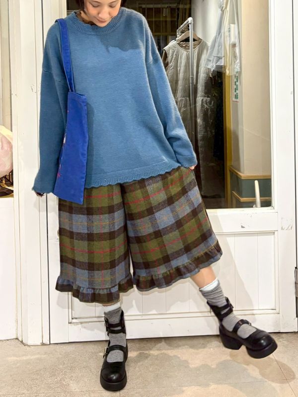 藍咖木耳邊格子七分寬褲 