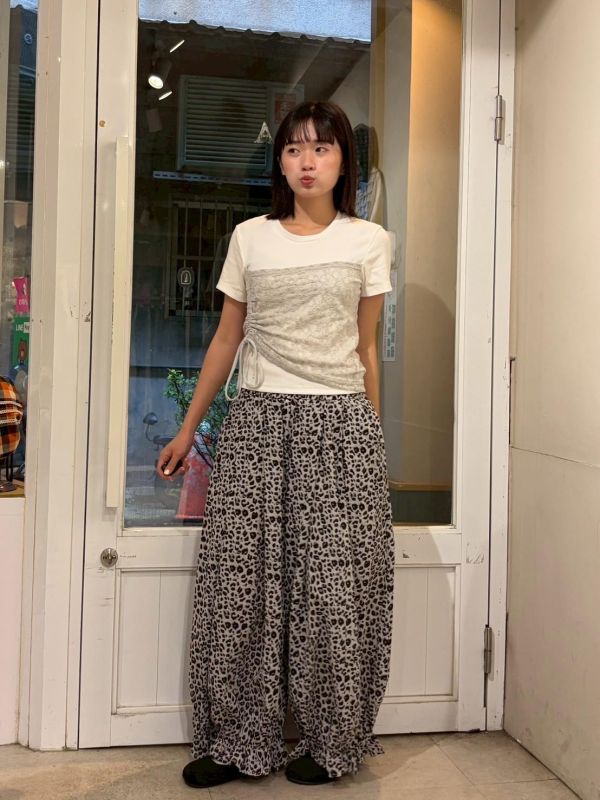 蕾絲拼接假兩件抽繩短袖上衣 