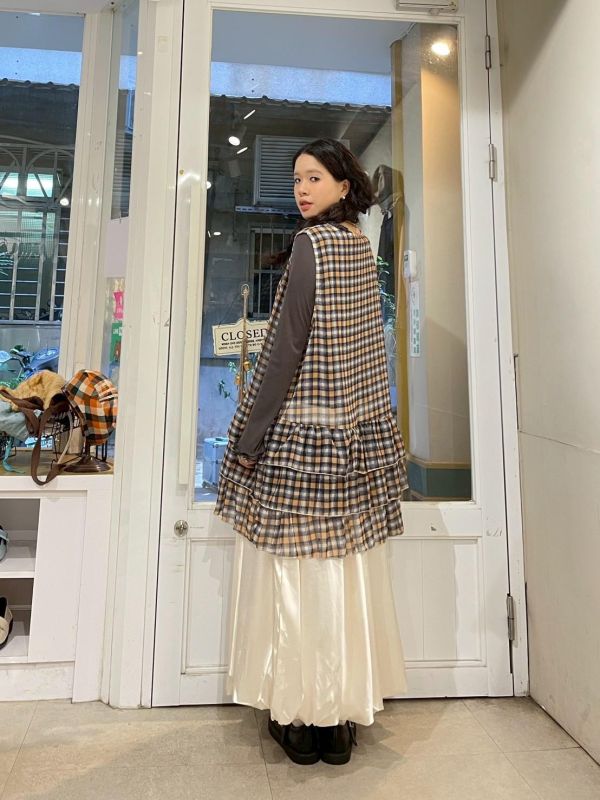 撞色格紋寬鬆透膚蛋糕下擺背心罩衫洋裝 