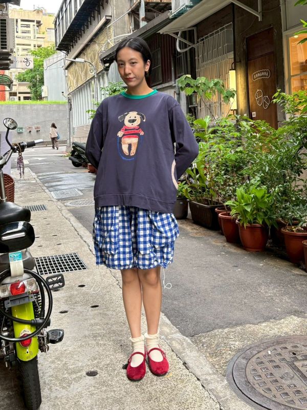 撞色滾邊大口袋狗狗跳繩長袖上衣 