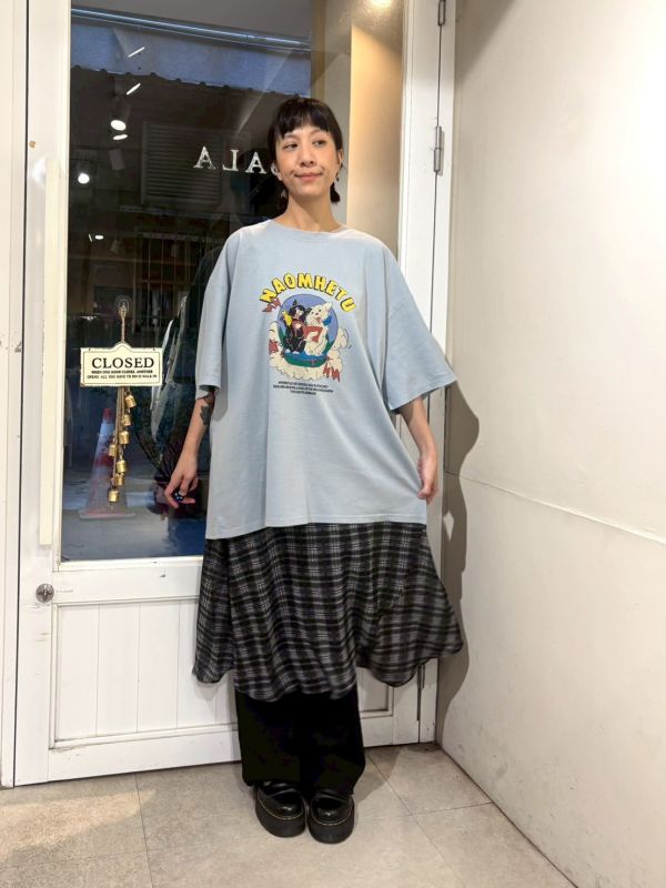 NAOMHETU黑白狗狗 tee 