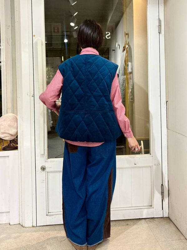 菇菇別針寶藍色燈芯絨鋪棉背心 