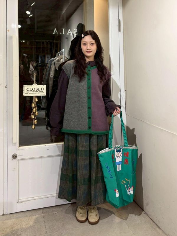 粗撞色排扣針織背心 