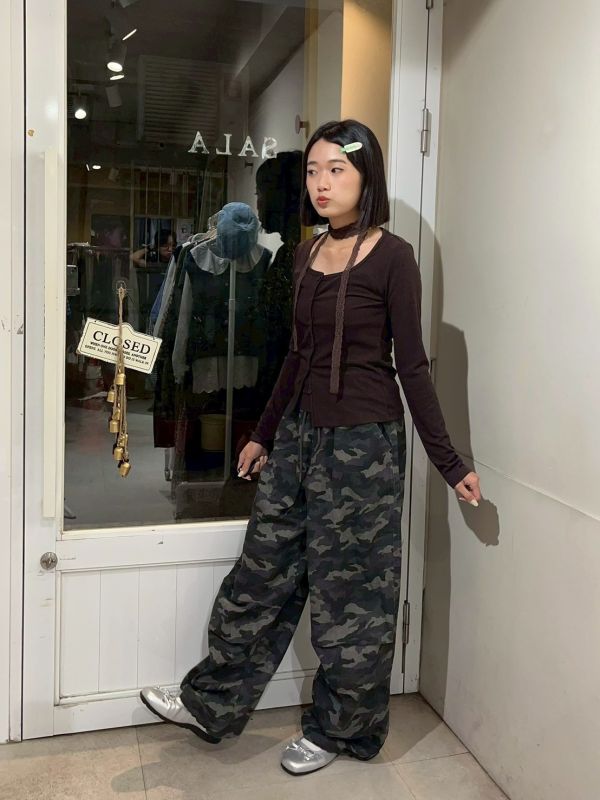 迷彩褲管抽繩鬆緊腰長褲 