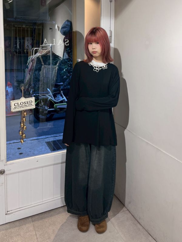 圓領後背扭結寬鬆上衣 