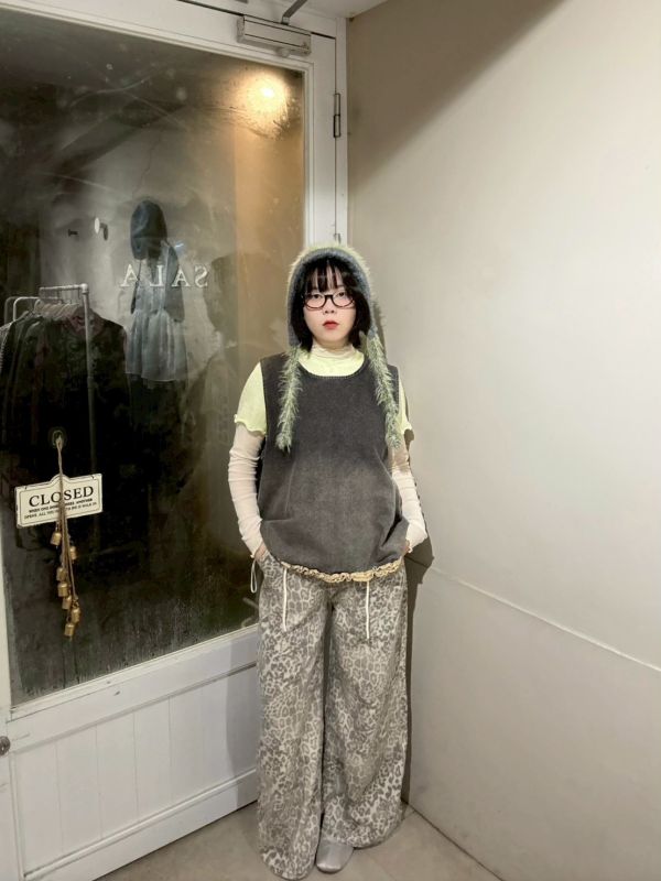 淺色豹紋抽繩長褲 