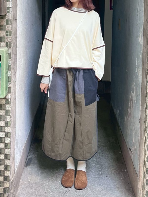 軍綠綁帶拼接燈籠長裙 