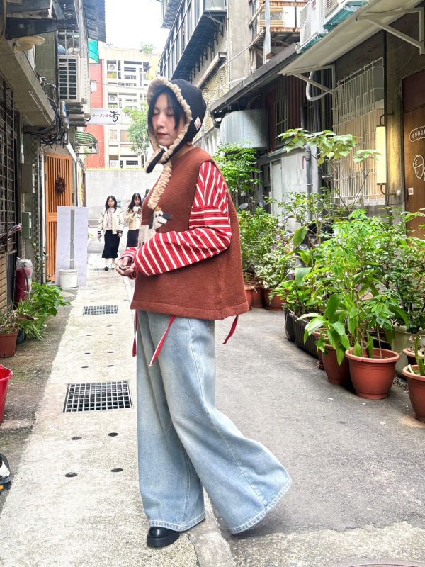 狗狗橘色針織毛線背心 