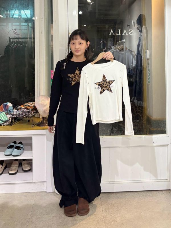 毛茸茸豹紋星星卯釘長袖上衣 