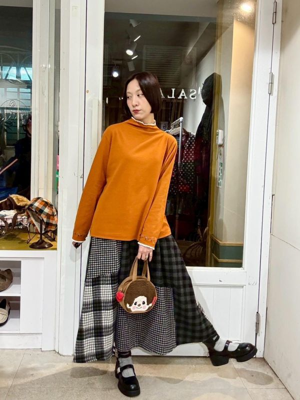 毛呢格紋拼接傘狀裙 