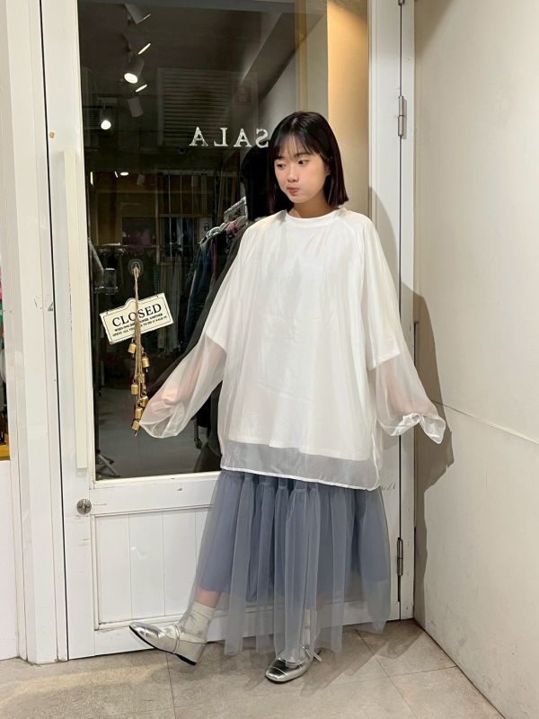 假兩件光澤紗圓領上衣 