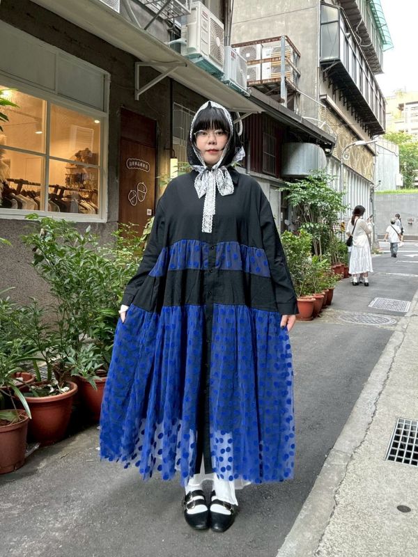 圓點紗拼接長袖洋裝 