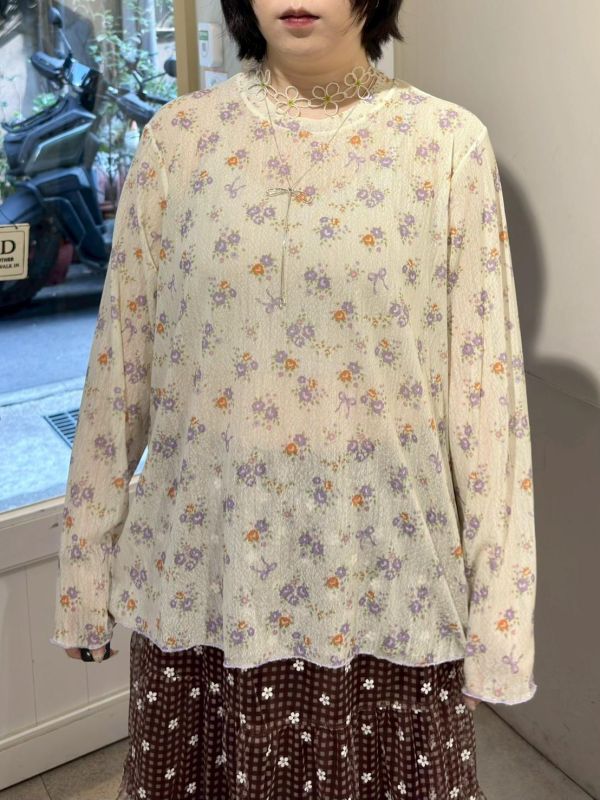 蝴蝶結小花微透紗圓領長袖上衣 