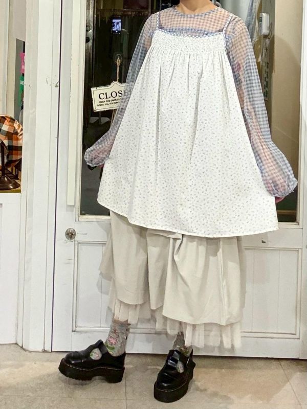 小碎花藍格子滾邊吊帶背心 