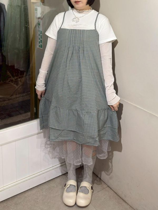 蕾絲拼接打摺雙層蛋糕下擺吊帶背心 