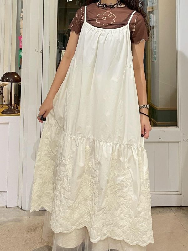 可調節細肩圓弧切線雙口袋立體紗花朵波浪下擺洋裝 