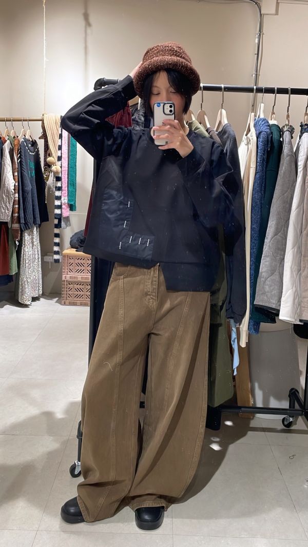 下擺裁切異材質拼接長袖上衣 