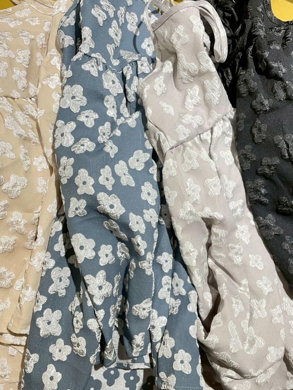 滿版立體花朵後綁帶可調節細肩小背心 