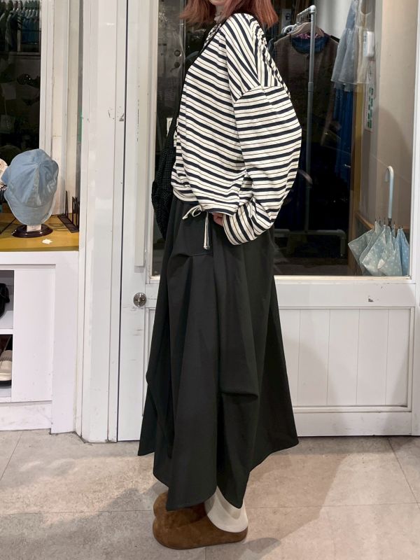 短版條紋下綁帶圓領上衣 