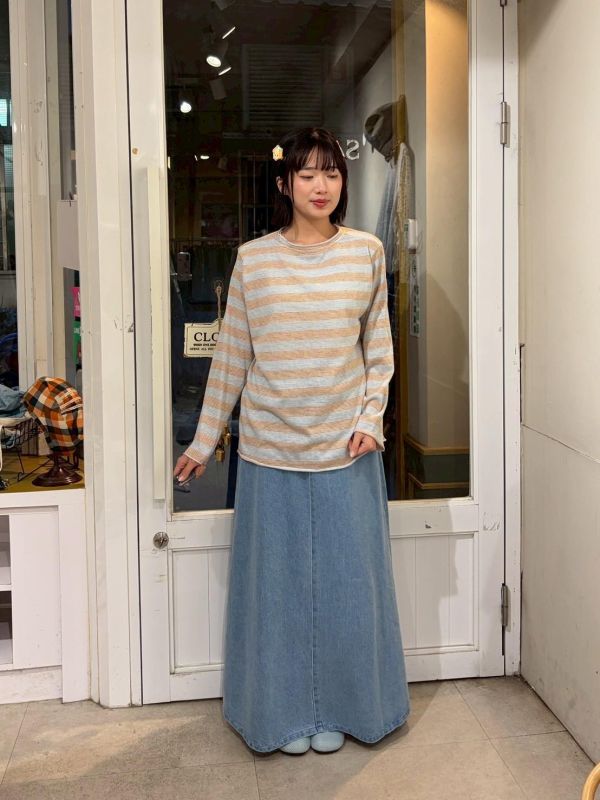 撞色橫條紋捲邊薄長袖 