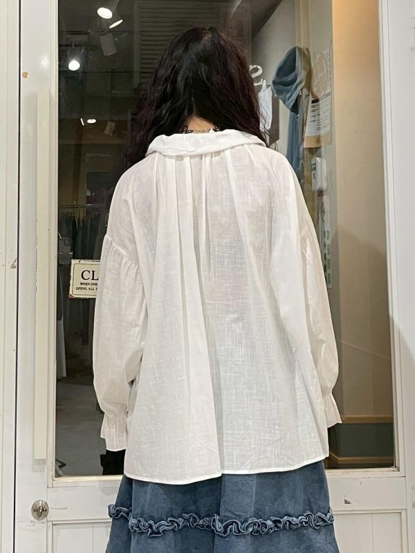 公主袖剪裁雙層荷葉領棉麻落肩前短後長襯衫 