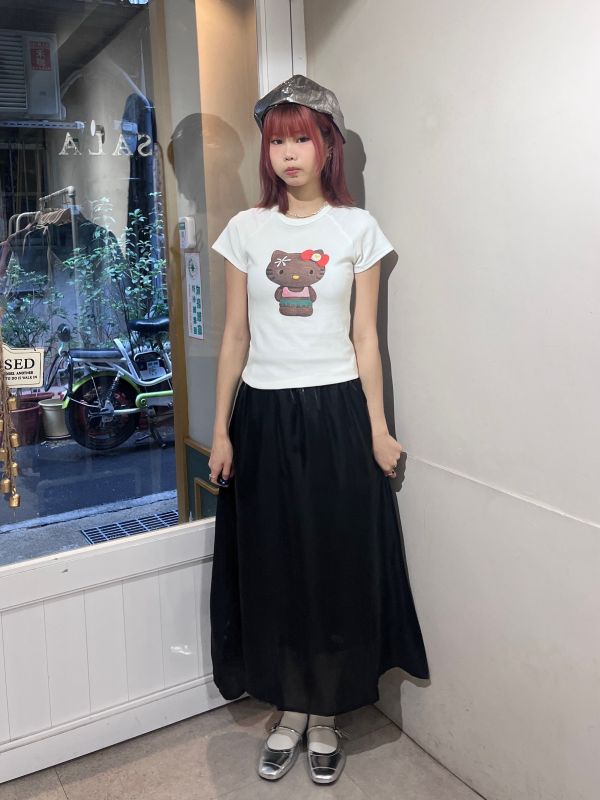 白色夏威夷KITTY正肩貼身短Tee 
