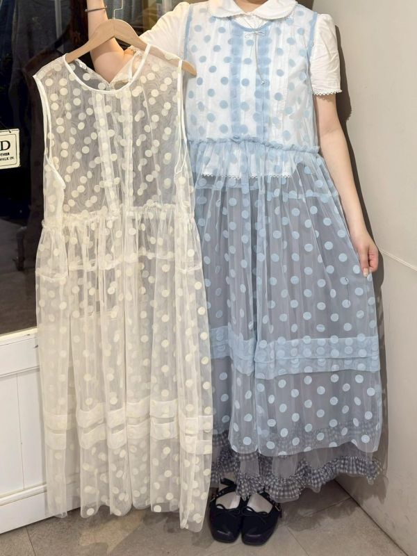 立體絨波點紗罩衫 