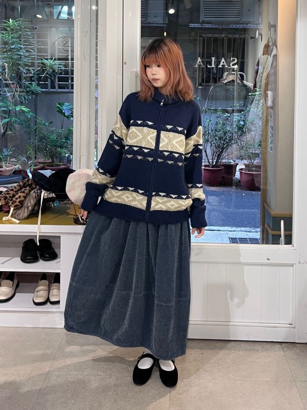 藏藍復古菱格紋針織拉鏈毛衣 