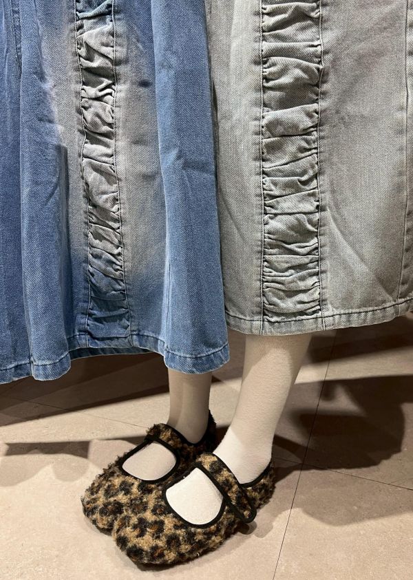 牛仔皺皺設計七分褲 