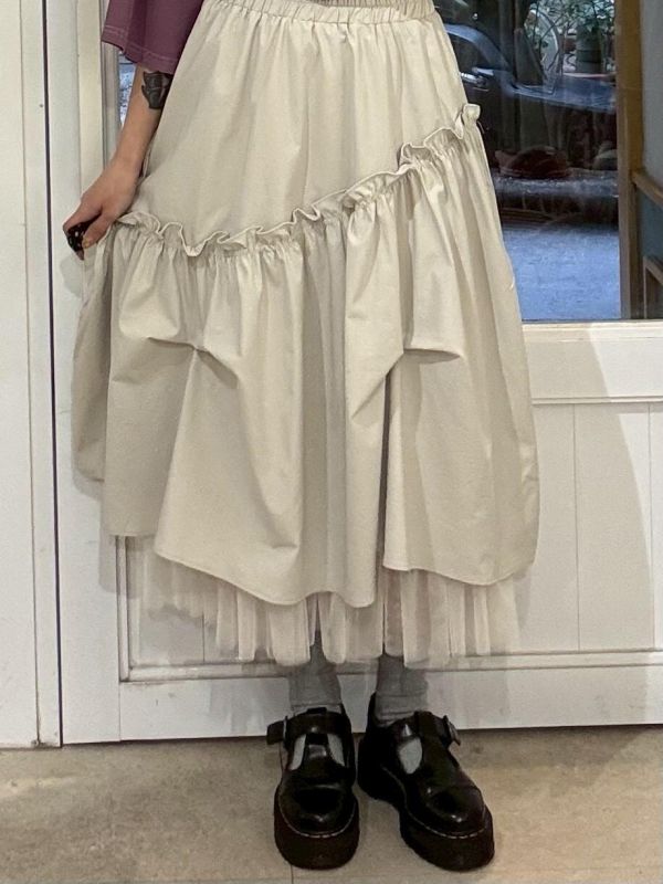 不規則抓皺內層紗裙 
