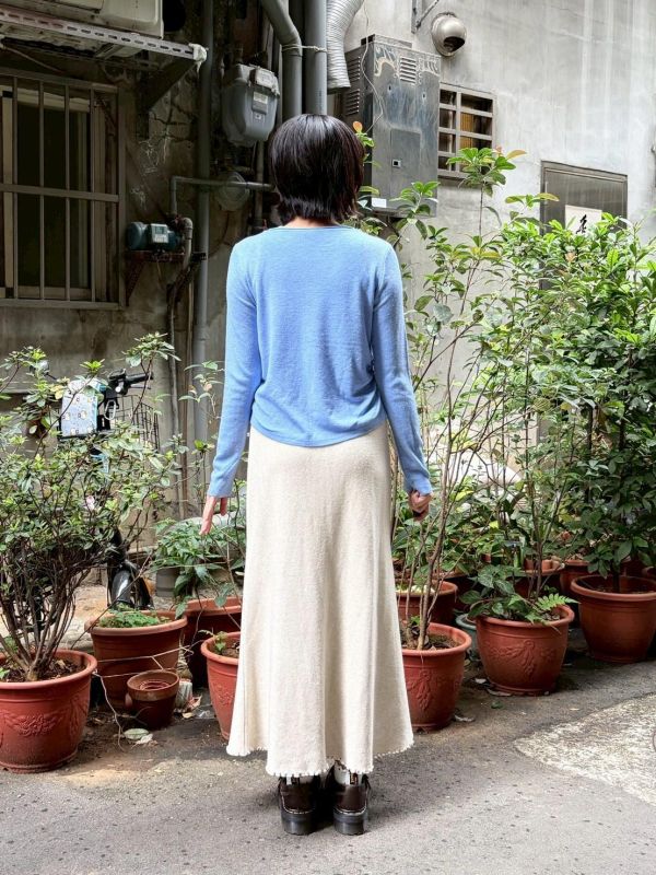 下擺倒V側邊抽皺針織排扣小外套 