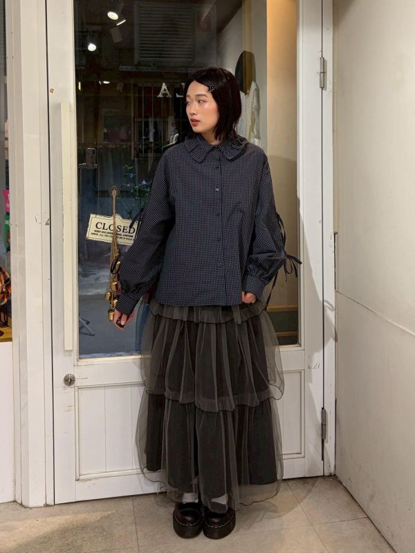 袖子蝴蝶結綁帶荷葉領格紋襯衫 