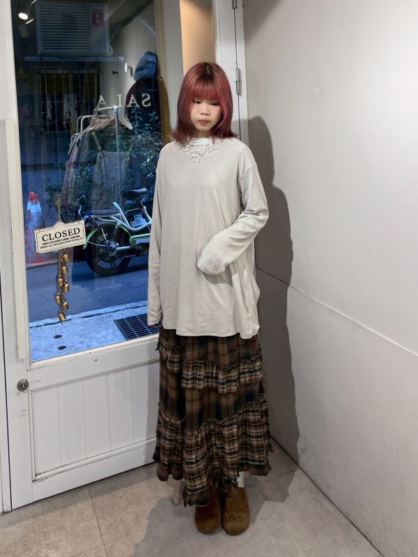 圓領後背扭結寬鬆上衣 