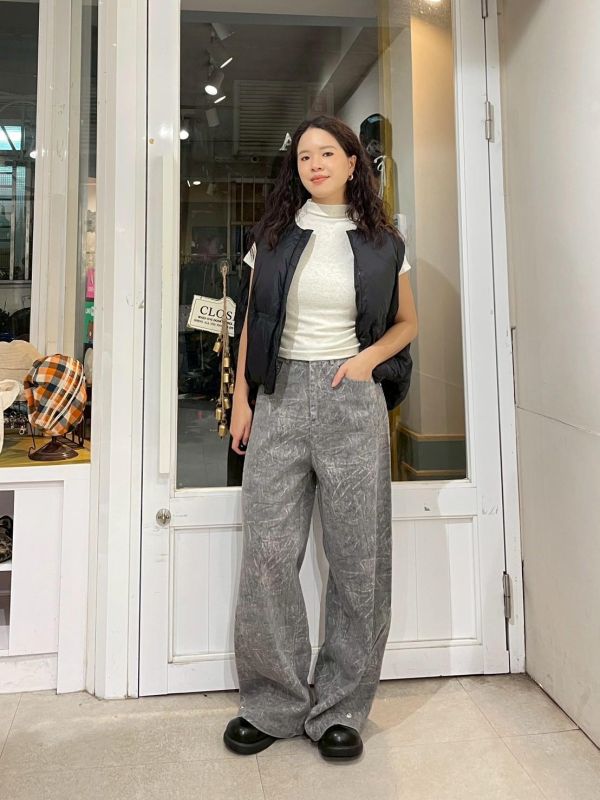 街頭紋路水洗後鬆緊褲管調節鐵扣牛仔寬褲 