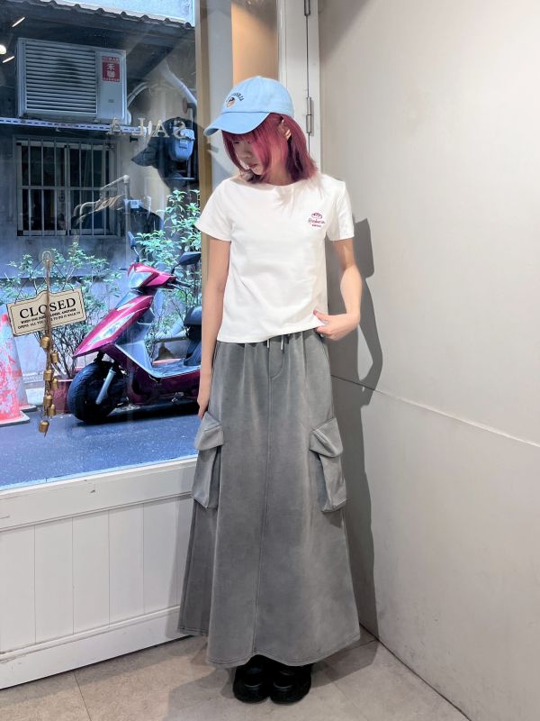 麵包刺繡圓領正肩修身短Tee 