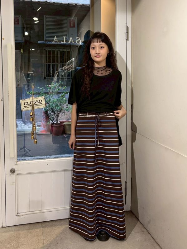 藍咖橫條紋抽繩綁帶修身長裙 