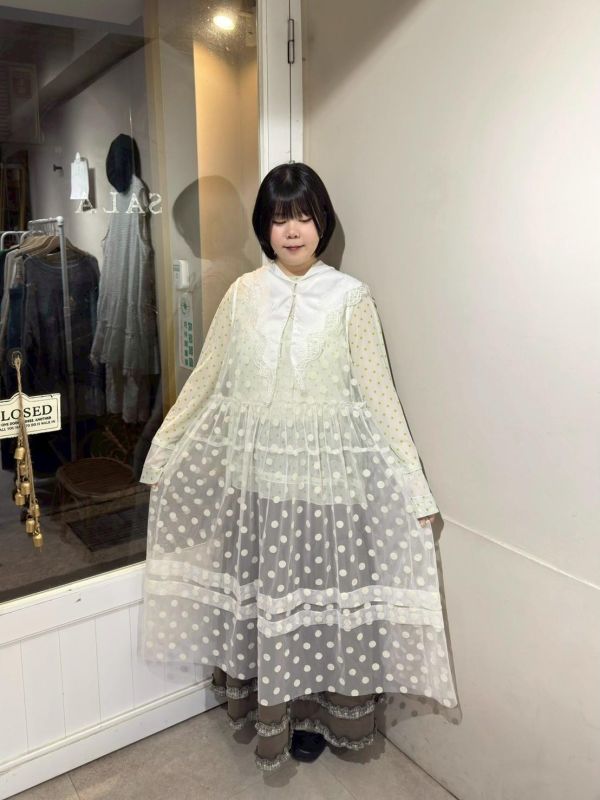 立體絨波點紗罩衫 