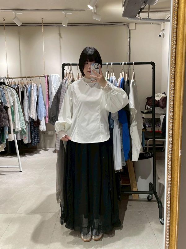 車線設計泡泡袖收腰鬆緊袖口上衣 