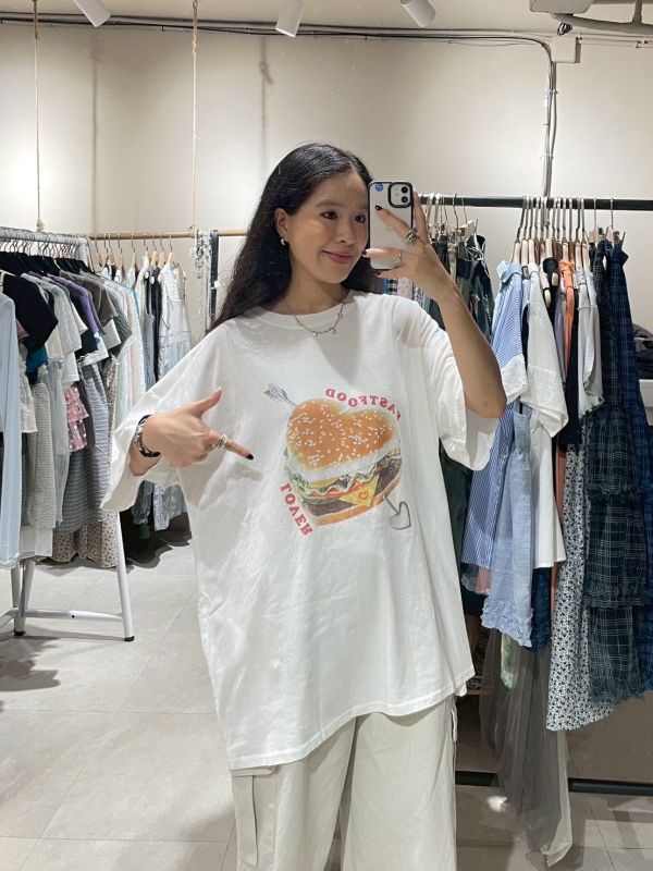 FASTFOOD LOVER印花落肩T 