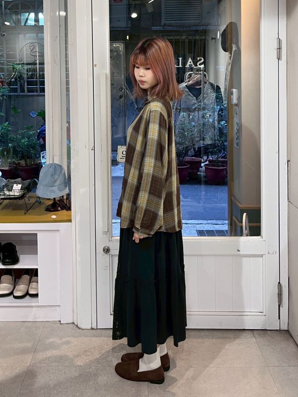 復古格紋棉麻排扣襯衫 