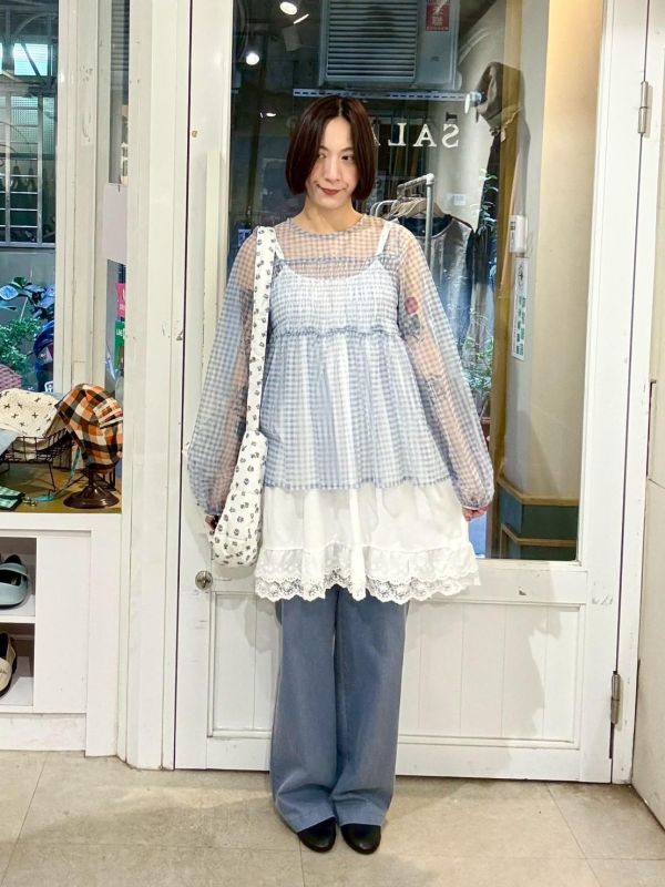 棉質素色下擺雙層蕾絲荷葉拼接吊帶背心 